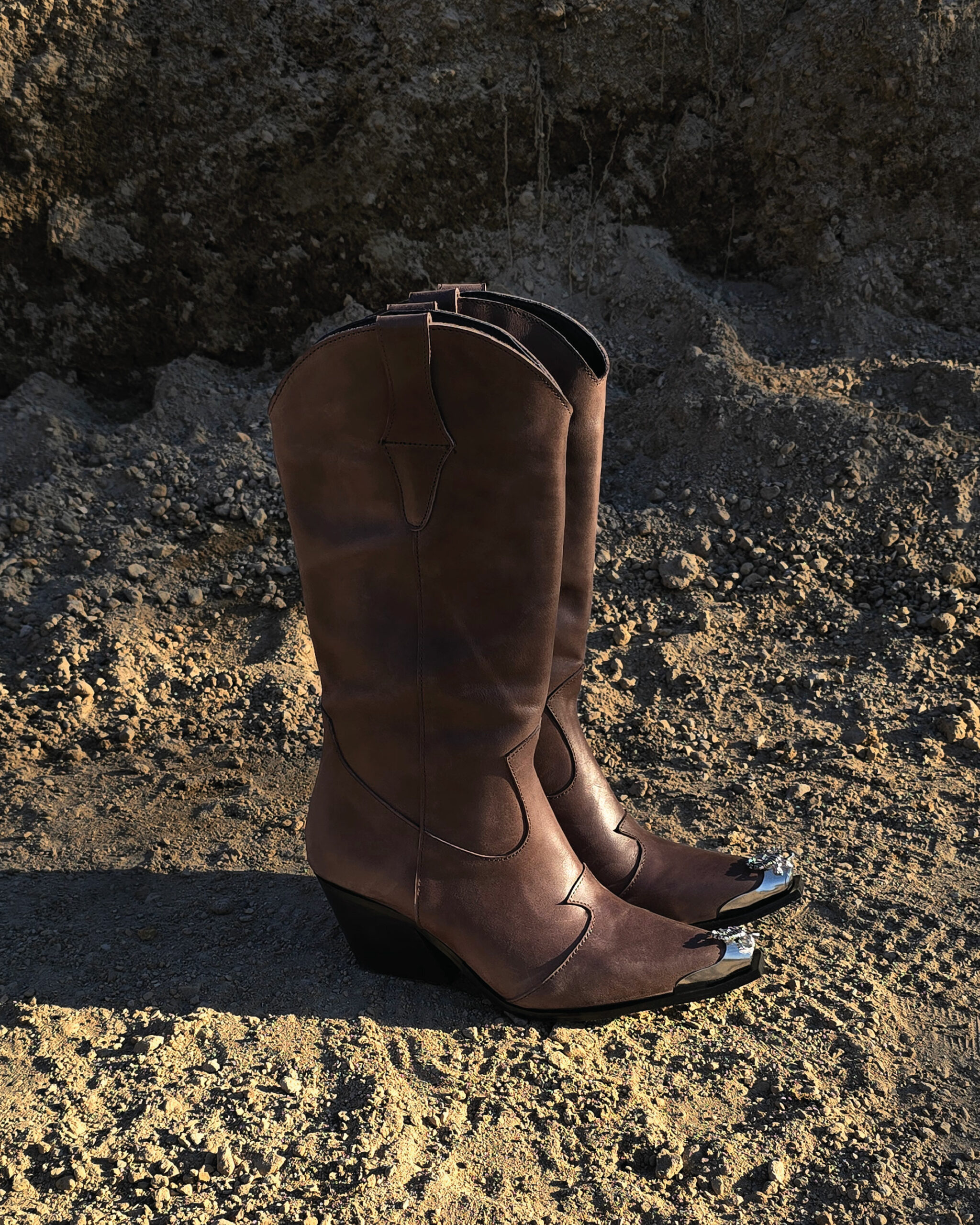 Sienna Piel Genuina Café Lisa